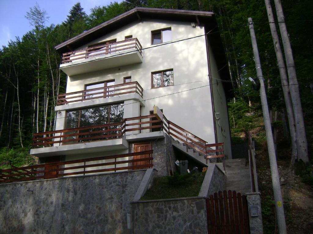Casa Anotimpuri Hotel Sinaia Exterior foto